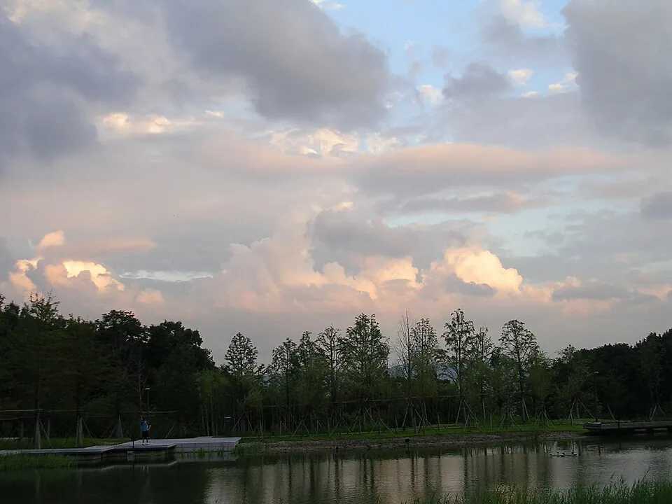 Evening clouds above the pond in Dream Forest