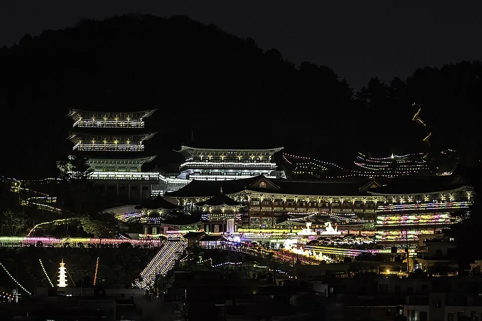 Lanterns at Samgwangsa Temple