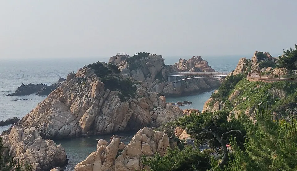 Daewangam Park’s coastal landscape.