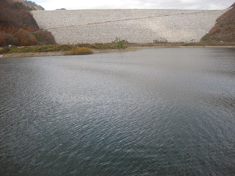 Peace Dam viewed from downstream